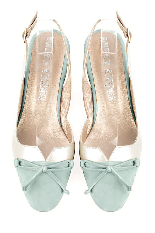Aquamarine blue and pure white women's open back shoes, with a knot. Round toe. Low comma heels. Top view - Florence KOOIJMAN